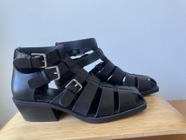 Damen Cage Sandalen mit Schnallen Gr. 41 Schwarz.