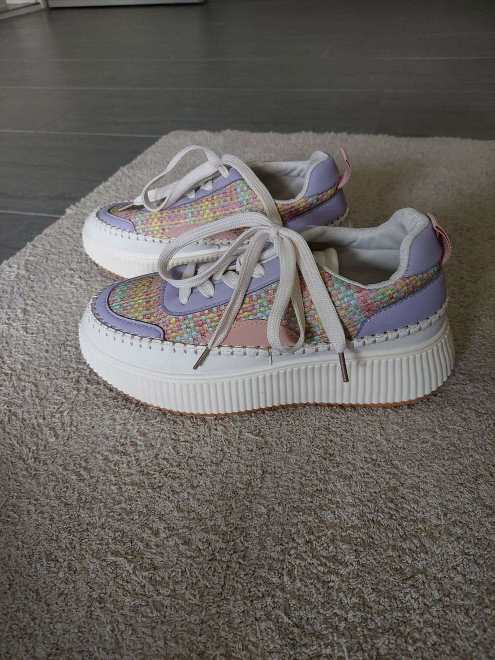 Scarpe da donna: Sneaker, Gr. 38 – Nuovo (secondo la descrizione) da Domat/Ems venduto da Lorand_