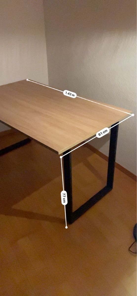 Tables: Hübscher (Ess)tisch – D'occasion à Bern par ana_d6d7 1