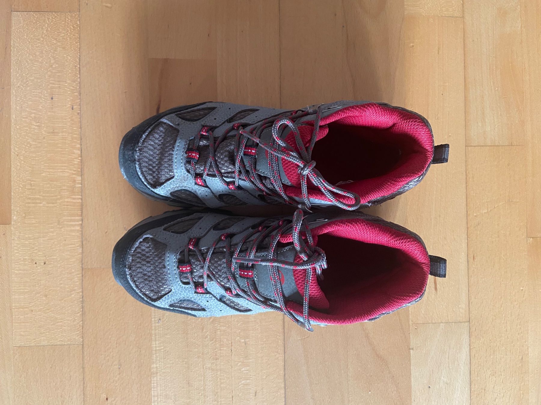 Merrell Scarpe per ragazzi: Merrell Bottes de randonnée enfant, pointure 35 – Usato da Prilly venduto da ade_7jdc 1