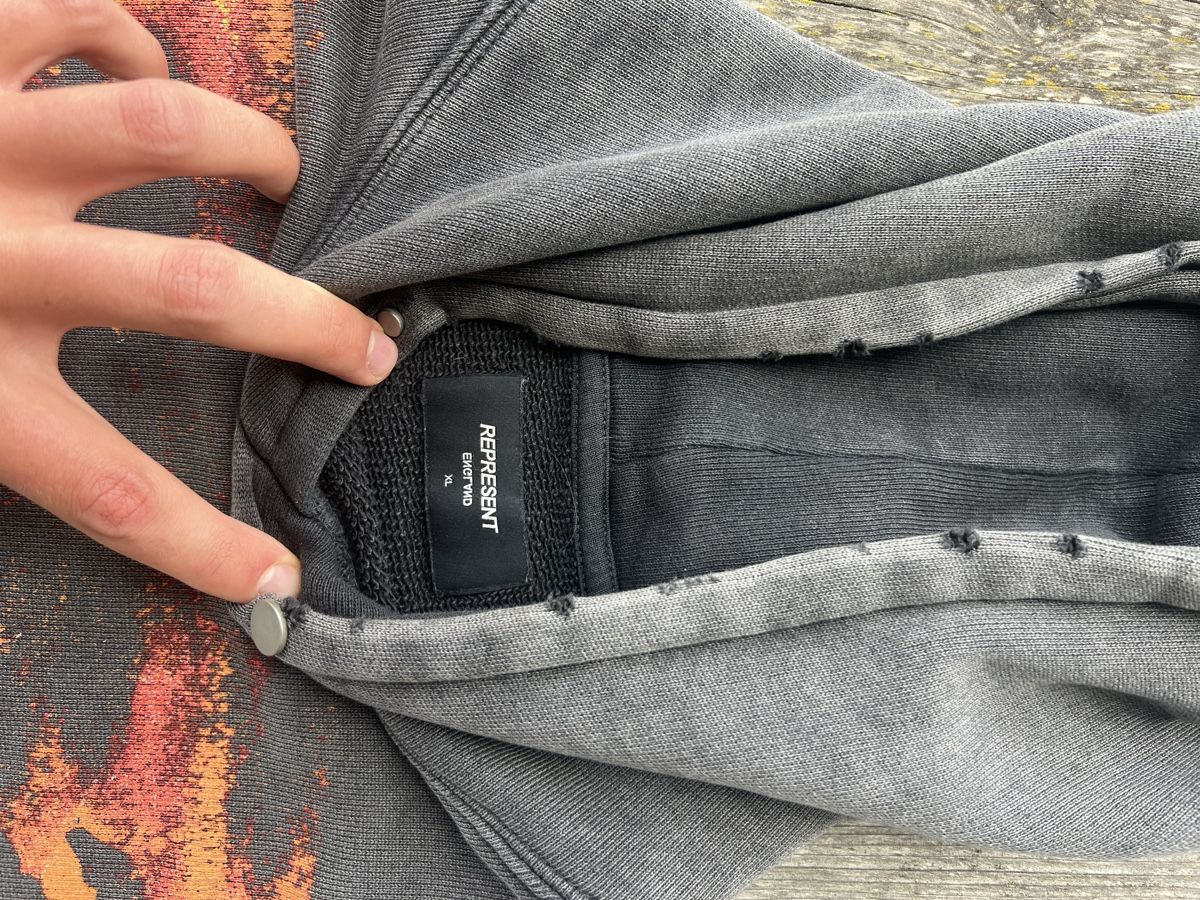Represent Maglioni & Felpe: Represent Hoodie leave them all behind – Usato da Bürchen venduto da leo_66dc 2