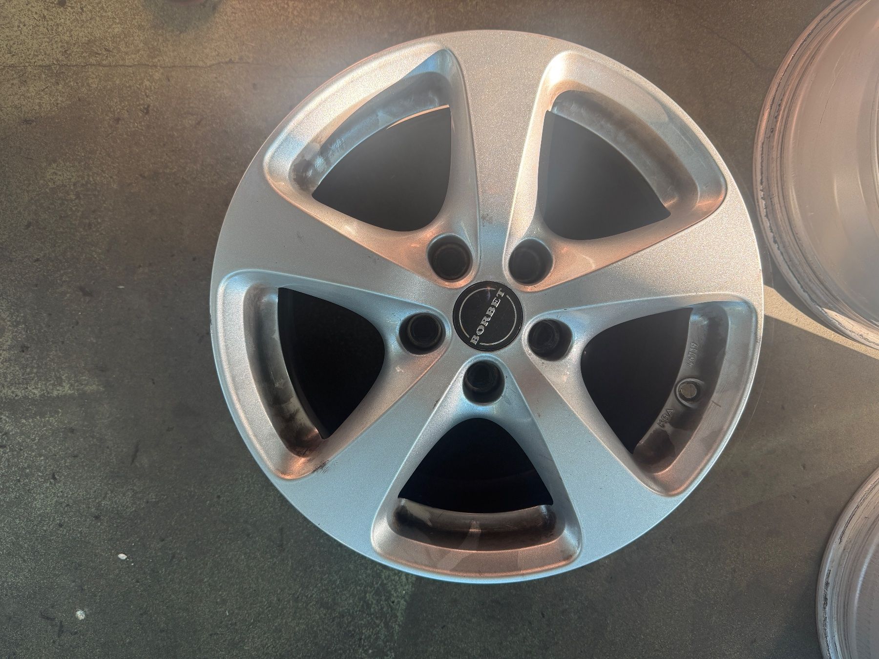 Volvo Cerchioni: Alufelge ford opel Volvo – Usato da Widen venduto da Dinero02 2