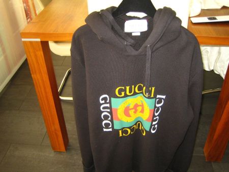 Exklusiv Pulli von GUCCI HODIE