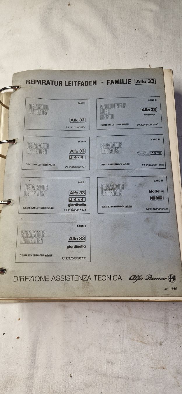 Alfa Romeo Tutti pezzi di ricambio auto: Alfa Romeo 33 Werkstatthandbücher – Usato da Enggistein venduto da Lehmannnn 2