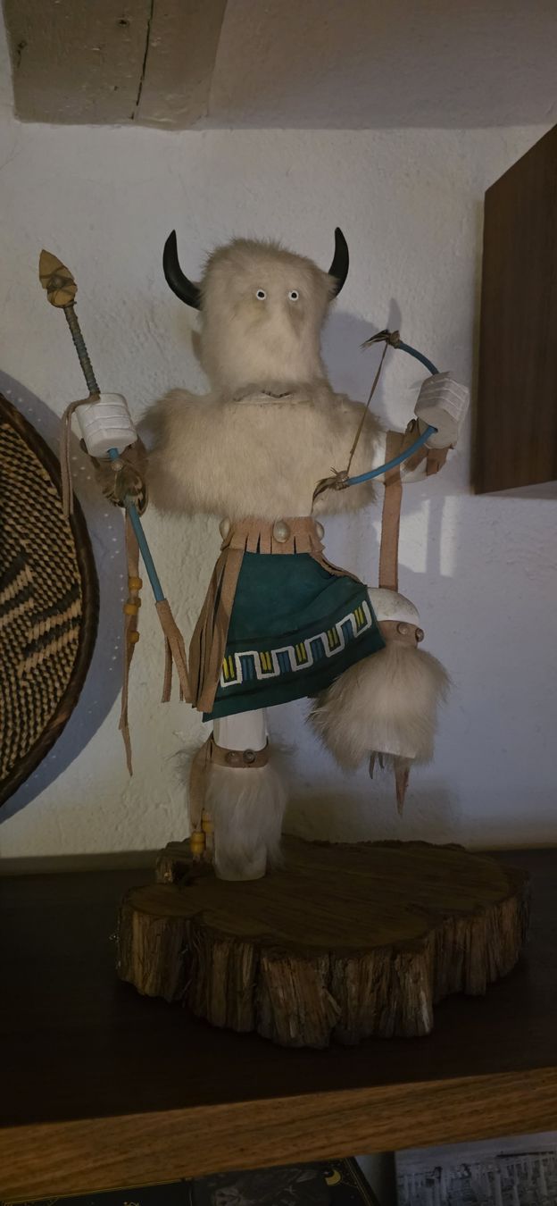 Statuette: Katschina weisser Büffel – Usato da Zürich venduto da Racula11