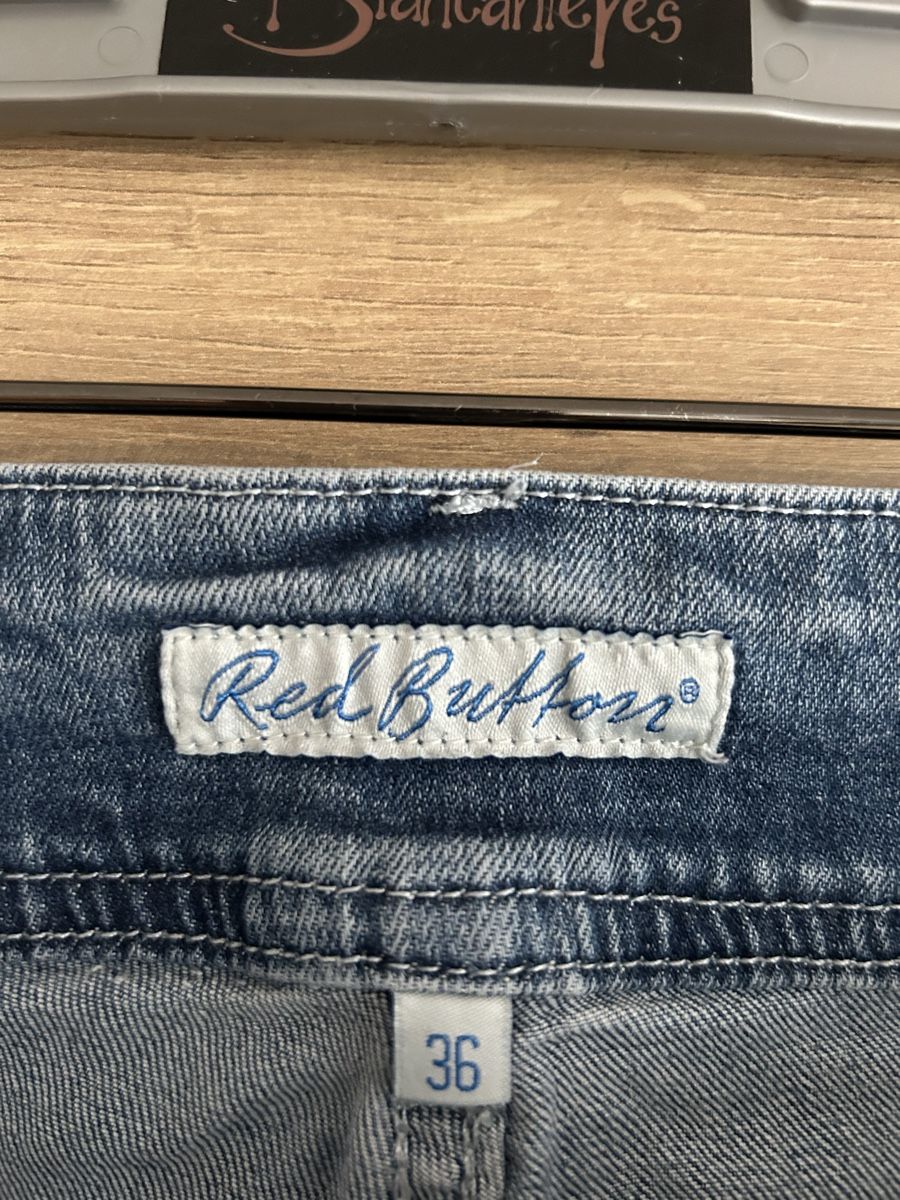 Jeans: Jeans Red Button – D'occasion à Ennenda par mar_kz98 1