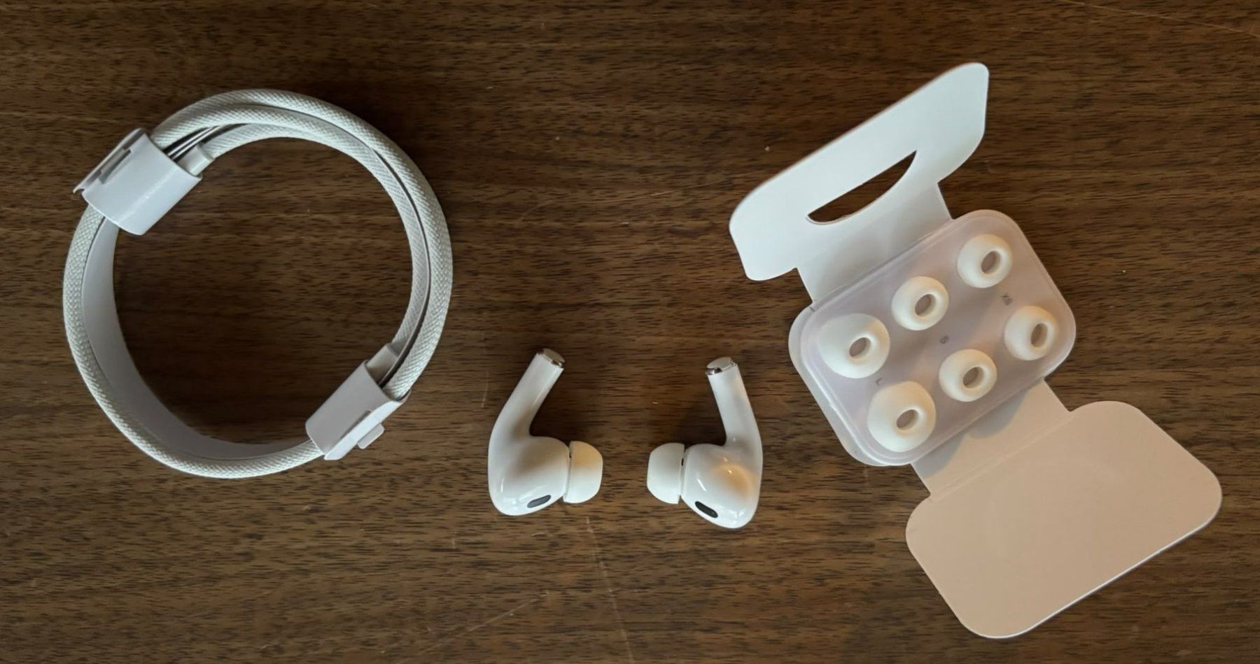 Cuffie: AirPods Pro (2. Gen) Neu – Usato da engelberg venduto da Hofi76 2