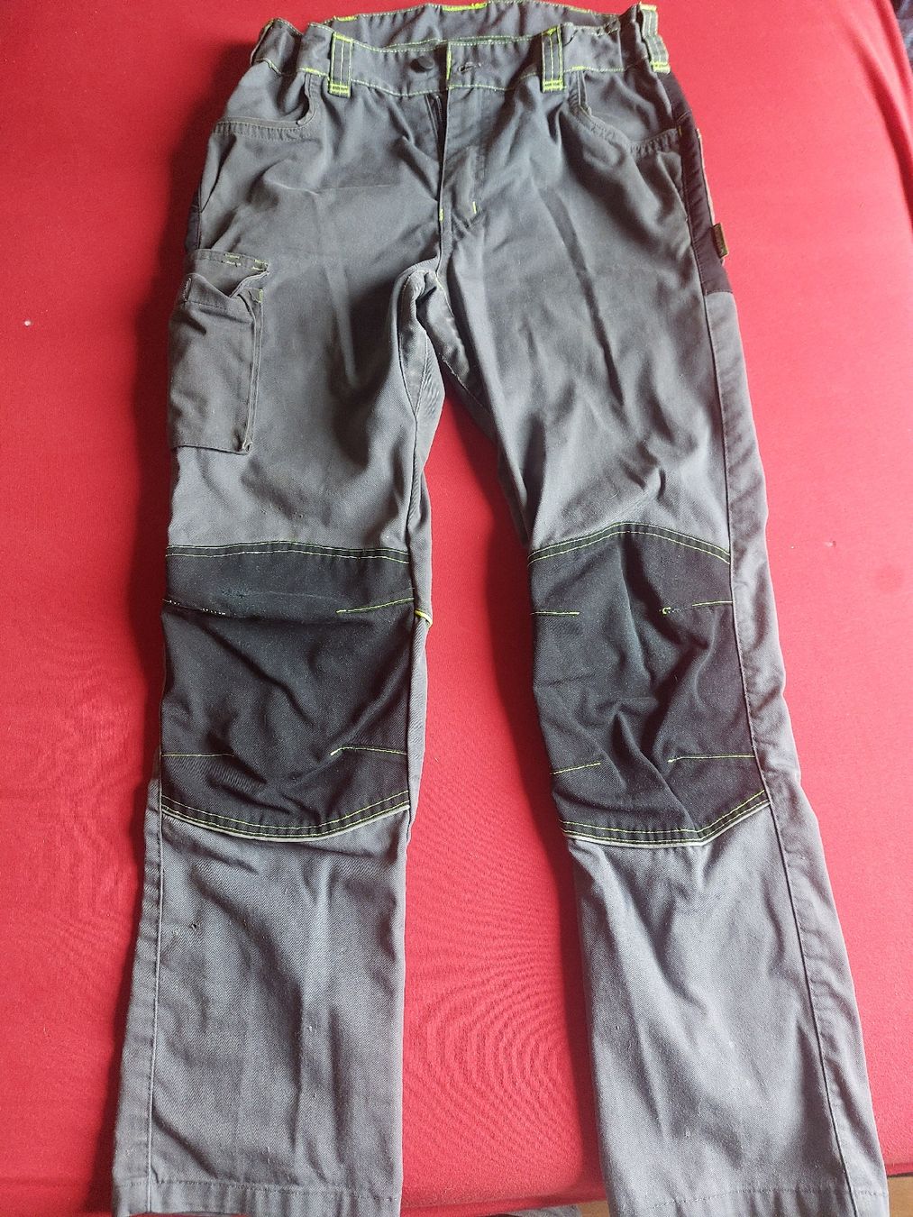 Pantaloni: Arbeitshose Kinder – Usato da Ebersecken venduto da niti73