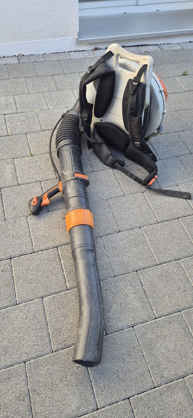 Stihl Aspirateurs & souffleurs à feuilles: Stihl BR700 – D'occasion à Grenchen par Hzpro 3