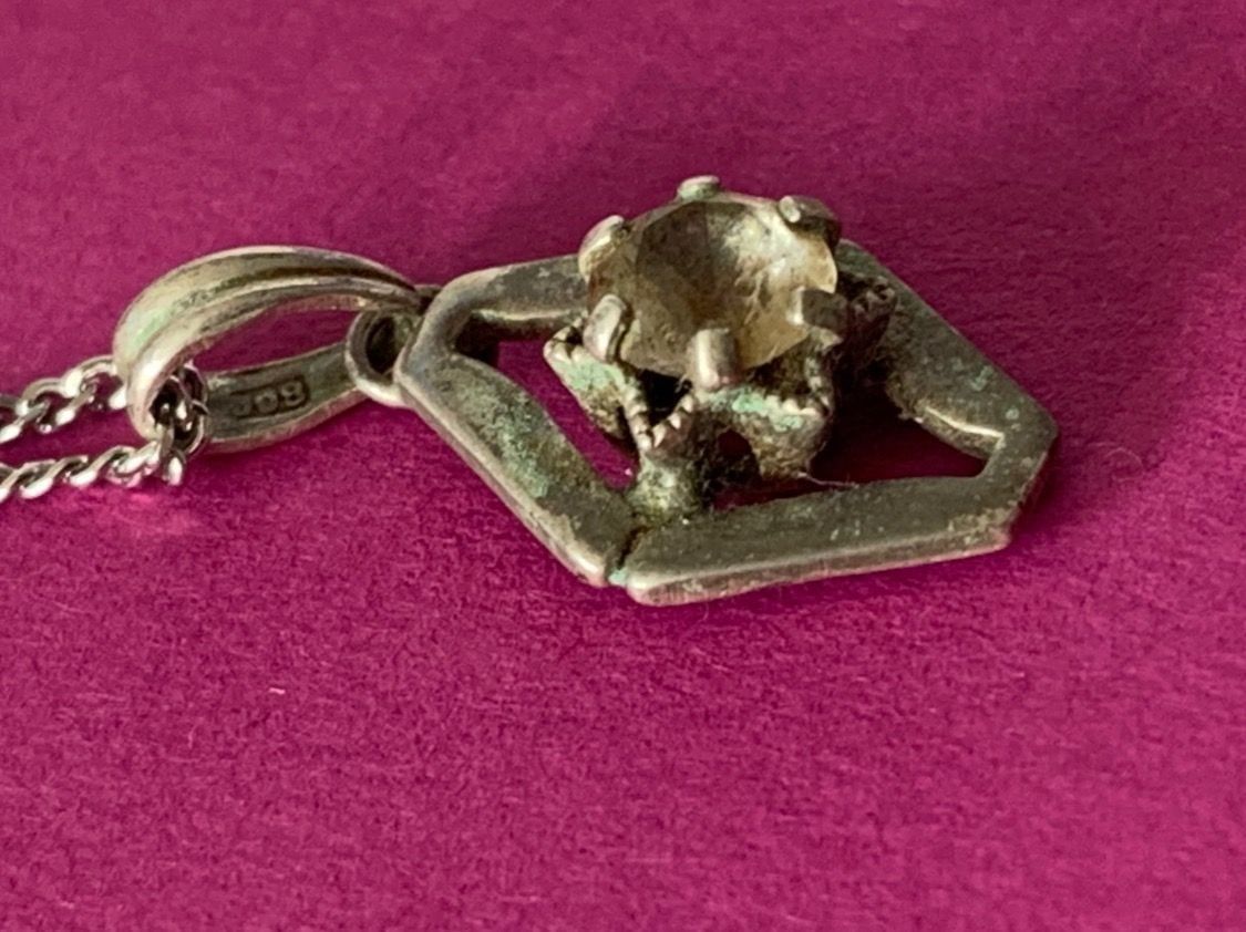 Anhänger: Silberkette mit Rauten-Anhänger antik – Gebraucht aus Laufen von Trendmarket 1