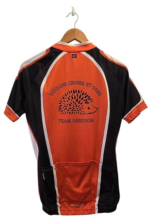 Canottiere & Pantaloni: Maillot de velo vintage " Team Herisson " taille Small – Usato da Sugiez venduto da factorysportoutlet 1