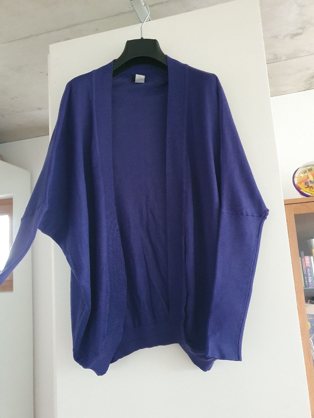 H&M Pullover & Sweatshirts: Jäckli violett Gr. XS/S – Gebraucht aus Villars-sur-Glâne von richardette 4