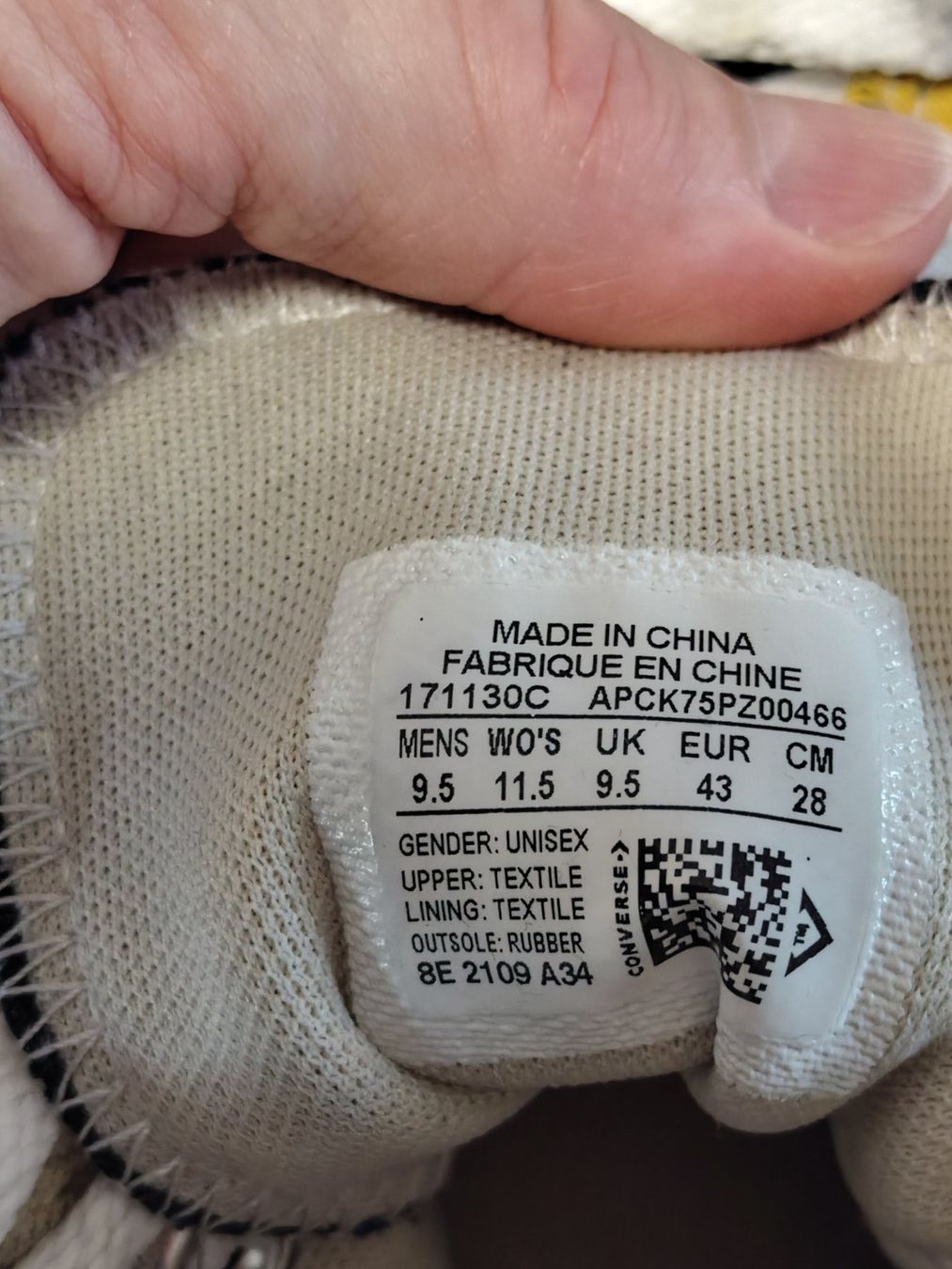 Converse Scarpe da uomo: original Converse All Star mit Feuermotiv Gr 43 – Usato da Brüttisellen venduto da kikaninchen79 7