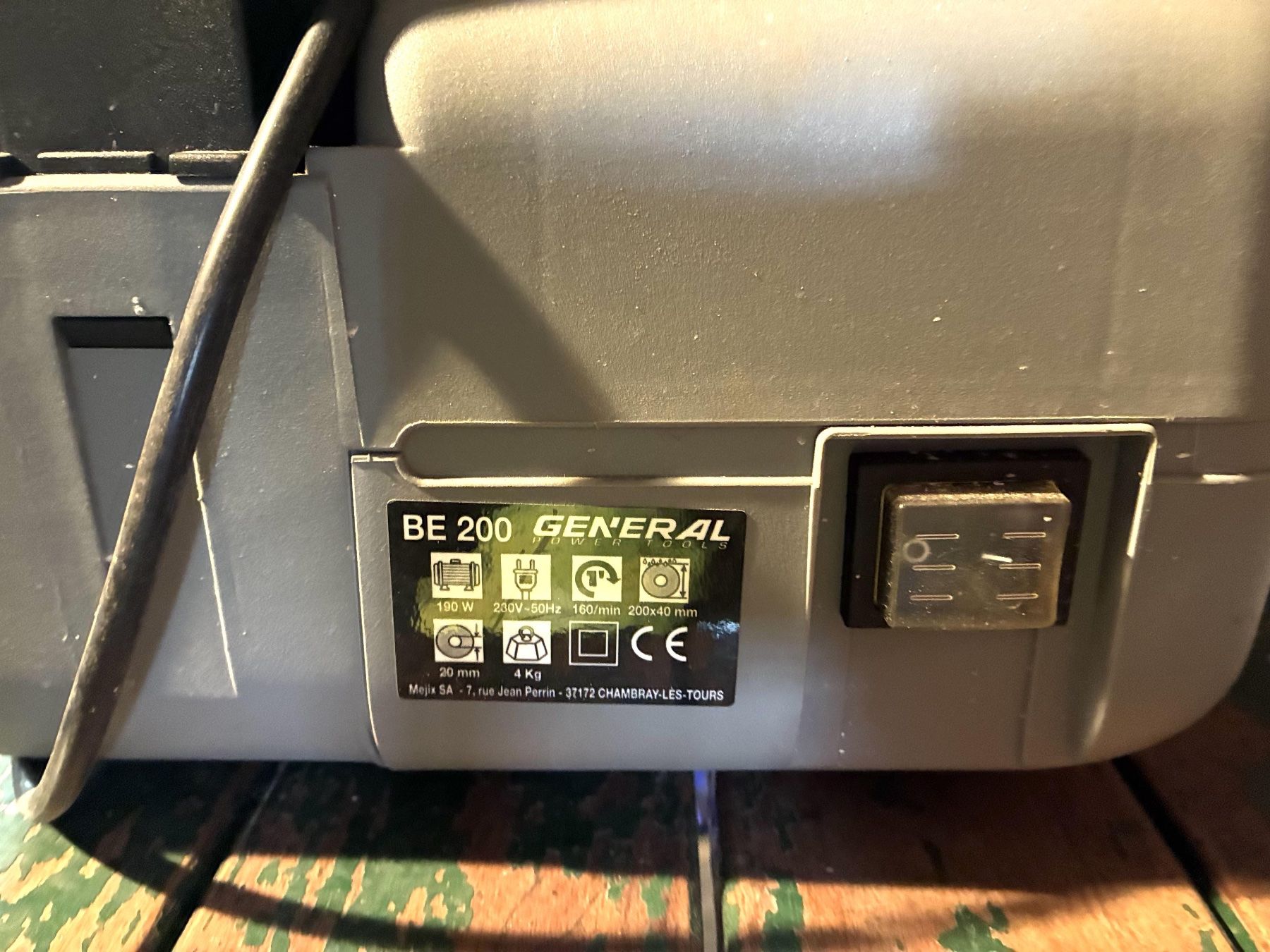 Smerigliatrici & Lucidatrici: Schleifbock BE 200 GENERAL Werkzeug-Tuning Tools 190W – Usato da Oberkulm venduto da Weberlisa 2