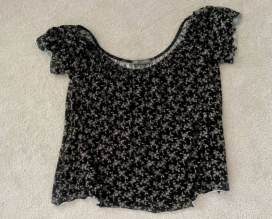 T-shirt: Shirt one size – Nuovo (secondo la descrizione) da Bern venduto da Martina_Lisa