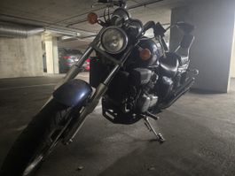 Moto Honda Shadow 600 etat d'usage bon