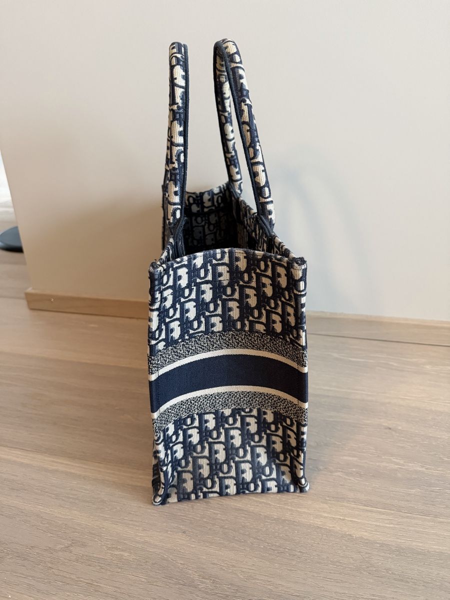 Dior Borse da donna: Dior Book Tote S Canvas – Usato da Erlenbach ZH venduto da mpsy 1