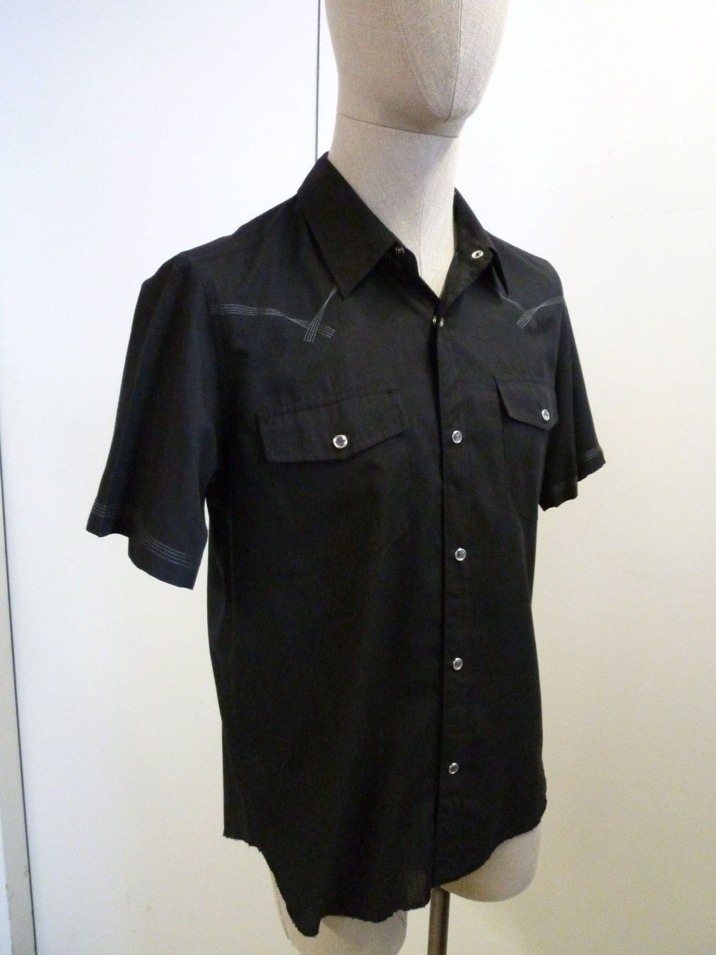 Camicie: Quicksilver Casual Hemd kurzarm – Usato da Obfelden venduto da Masme 3