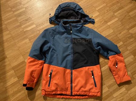 Skijacke/Winterjacke von 46 Nord/Ochsnersport Gr 152