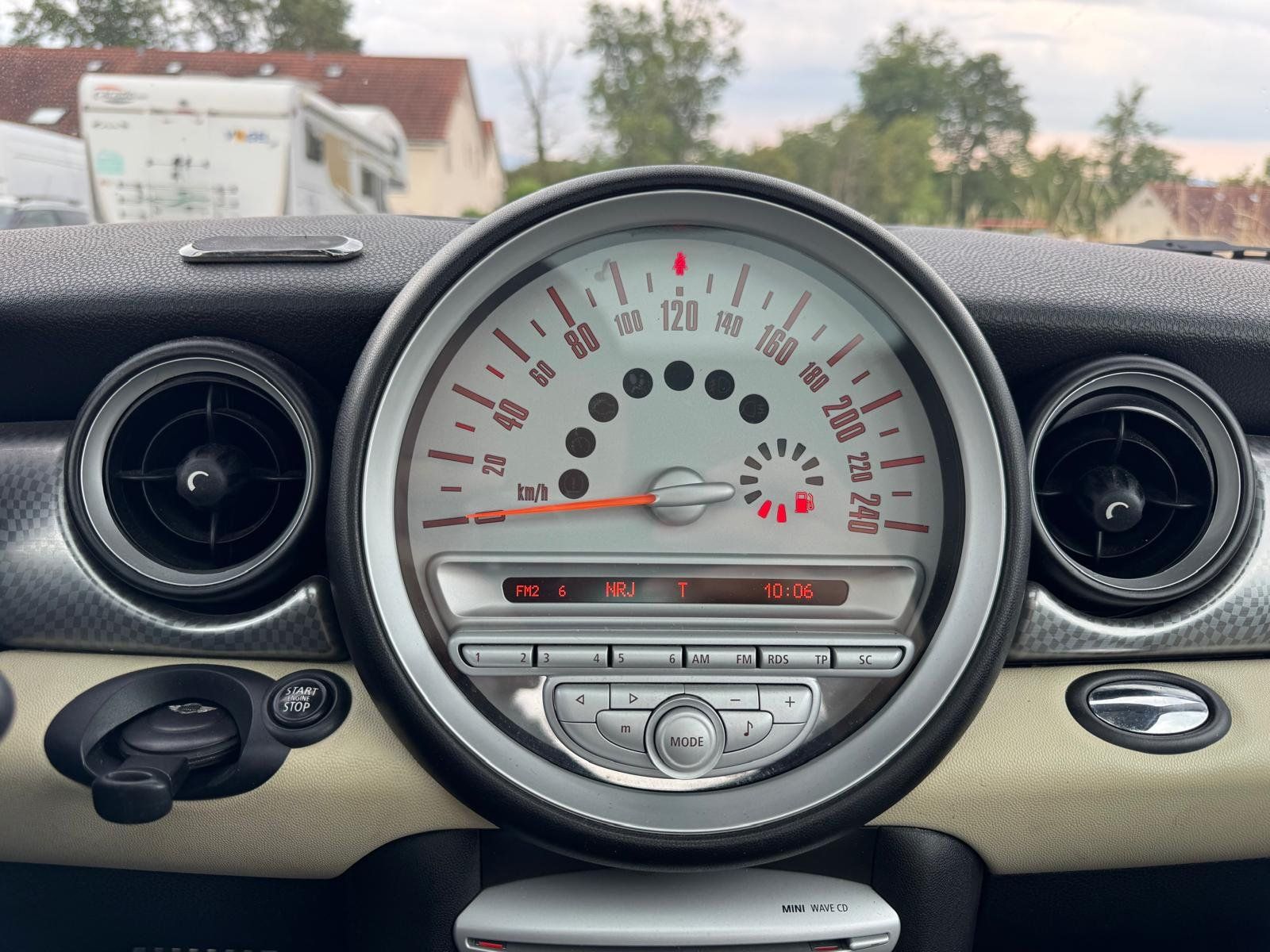 Mini Autos: Mini Cooper S Automatique – D'occasion à Gland par Duvernay01 5