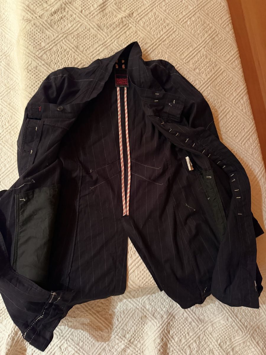 Girbaud Jacken: Schöner Vintage Blazer Pinstrape Marithe Francois Girbaud  – Gebraucht aus Jona von HappyHappyHappyHappy 2