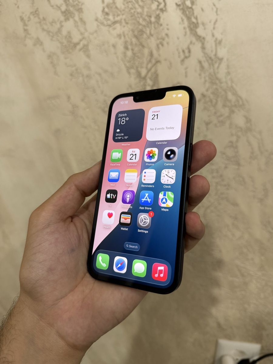 Apple Handys / Smartphones: Iphone 13 128 gb  – Neu (gemäss Beschreibung) aus Chippis von mig_8ns6 1
