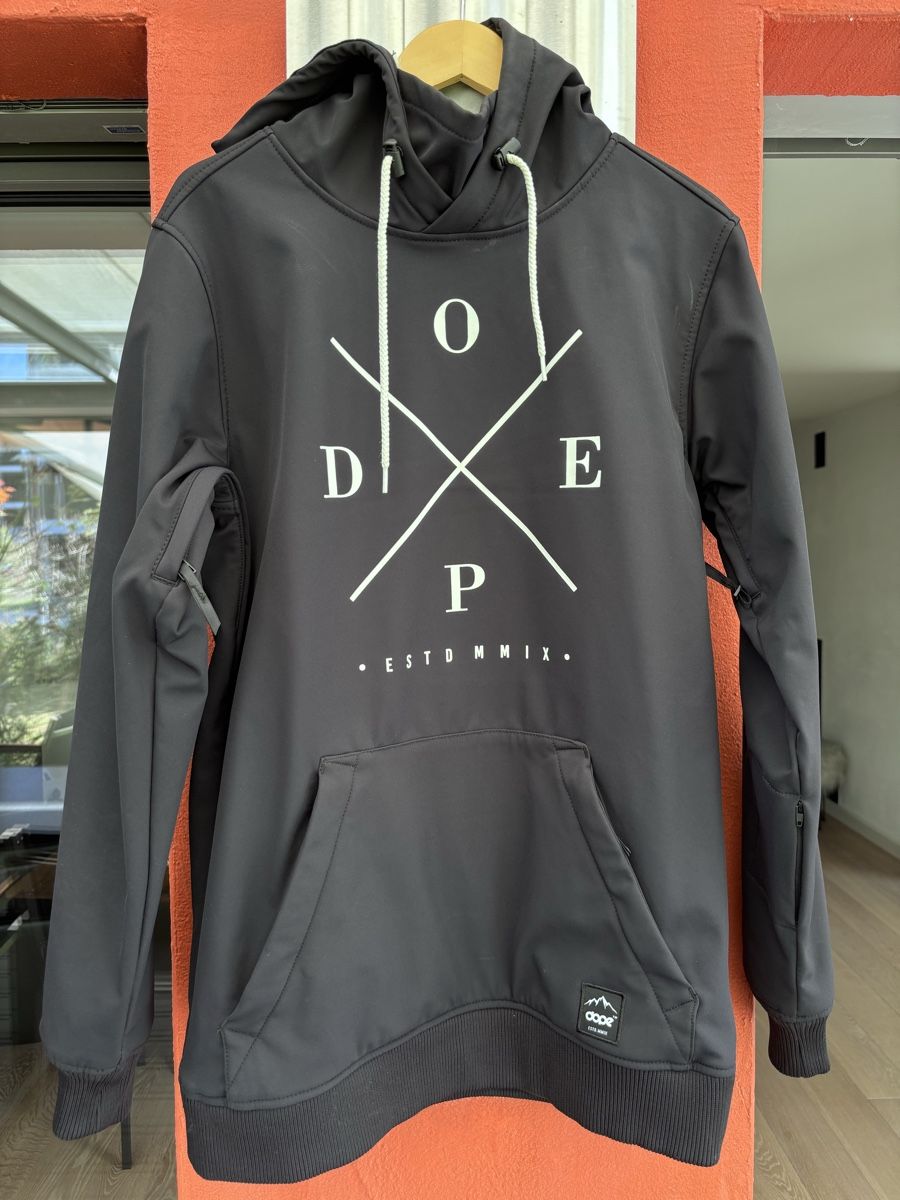 Skis: Dope Winterjacke Damen – Gebraucht aus Jona von yan_sg85