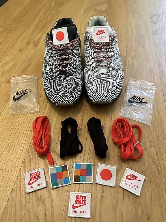 Nike Scarpe da uomo: Nike air Max Tokyo Maze – Usato da La Chaux-de-Fonds venduto da dev_rv6d