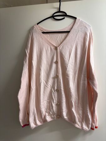 Rosafarbene Minnie Mouse Strickjacke Grösse XXL
