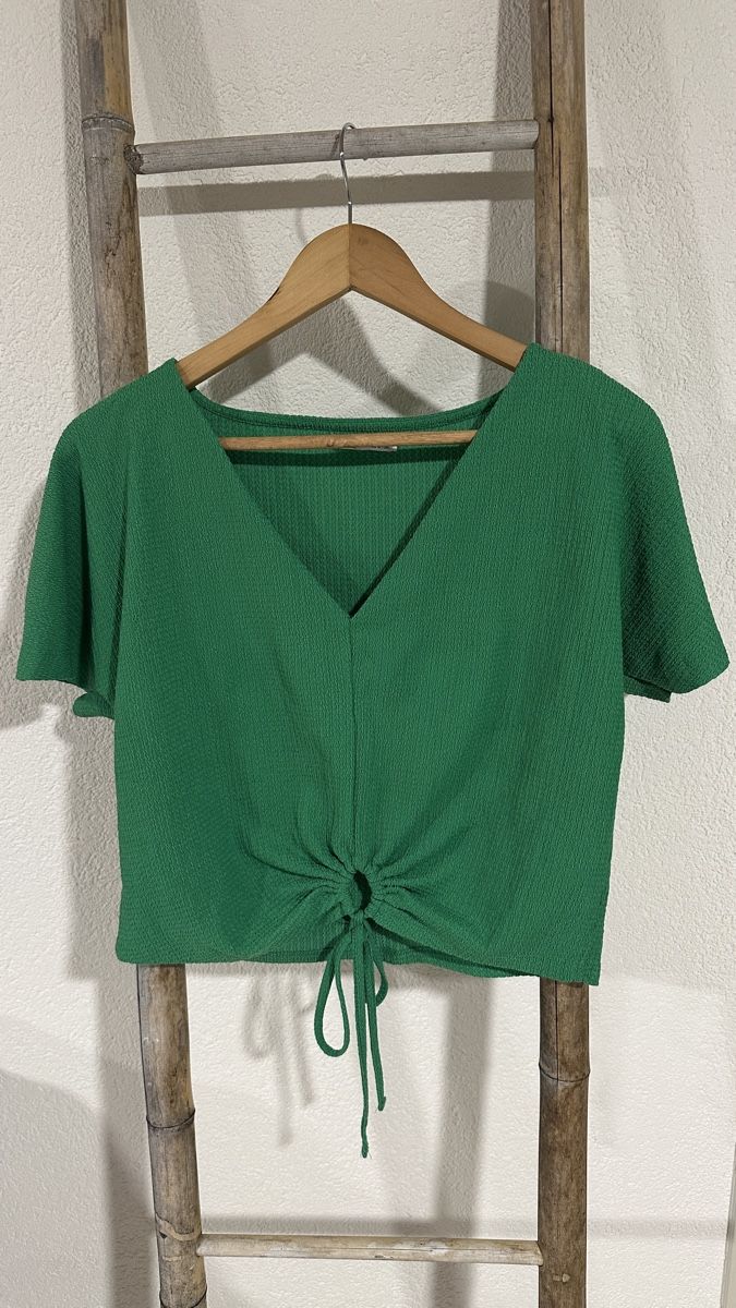 Zara Top: Zara Sunmer Top – Usato da Esslingen venduto da zcu_76s2