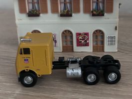 LKW Zugmaschine USA 2983