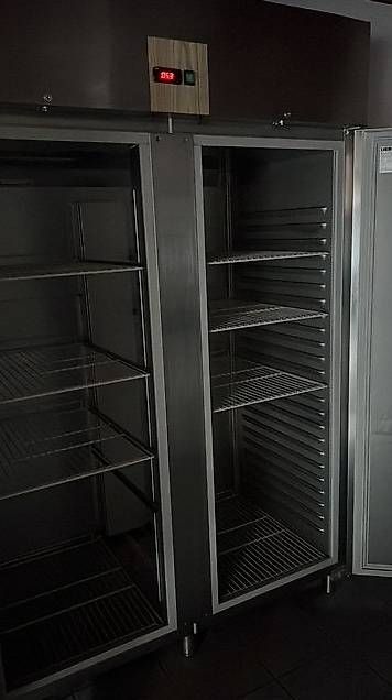 Kühlschrank: Armoire réfrigérateur  – Gebraucht aus Château-d'Oex von inf_6nt5 1