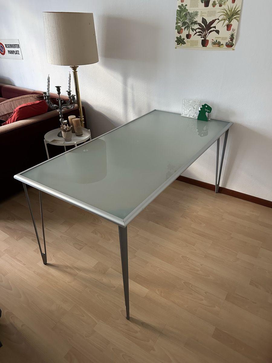 Tables: Glastisch – D'occasion à St. Gallen par BUXRESELL