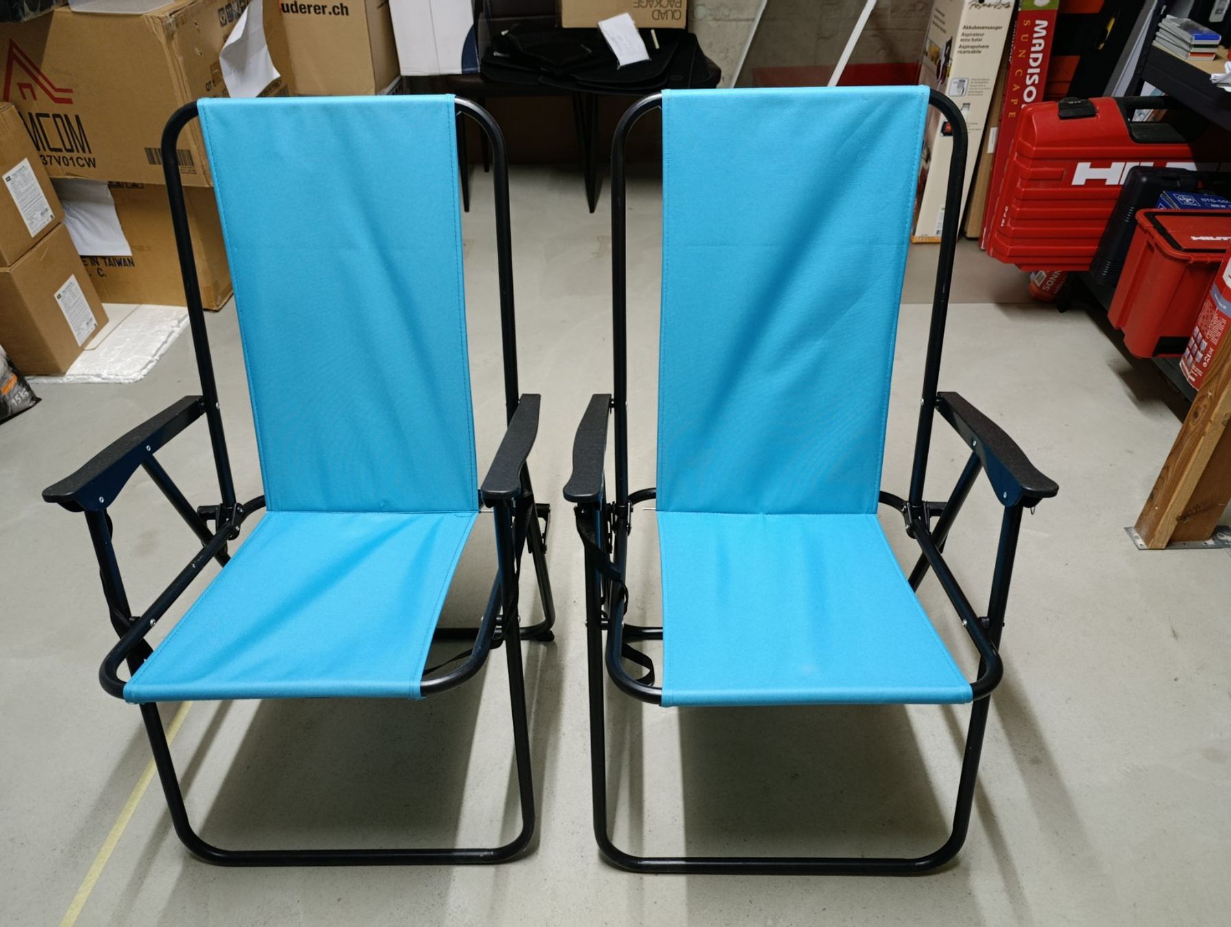 Stühle: 2x Campingstuhl /Gartenstühle klappbar hellblau – Gebraucht aus Eschenz von fordescort97