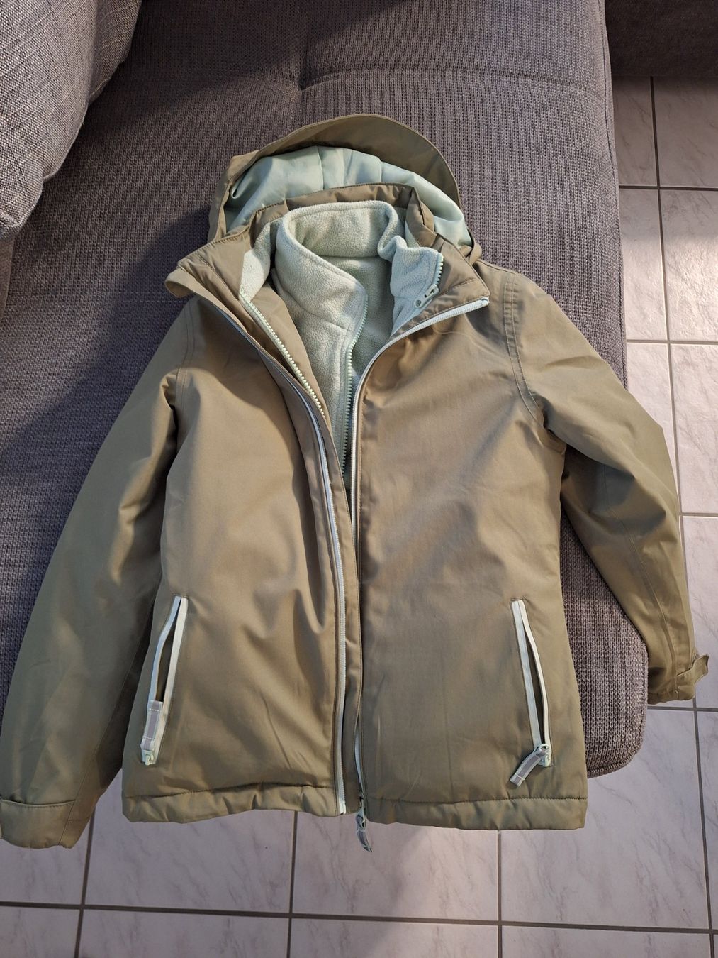 Giacche & Cappotti: Winterjacke 2 in 1Junge Gr. 134/140 – Usato da Biberist venduto da rospel
