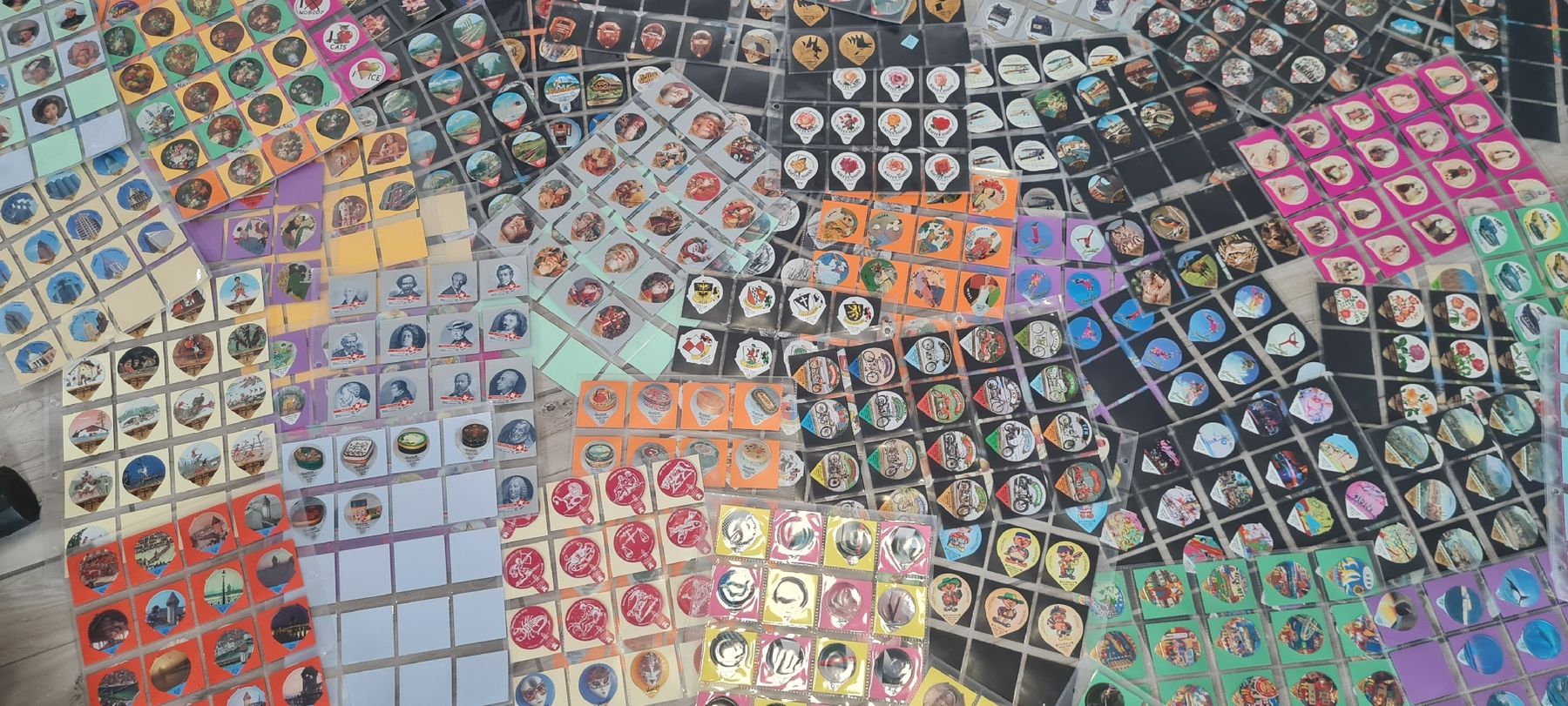 Opercules: Collection d'opercules rares ancienne! – D'occasion à Montcherand par laetitia99 1