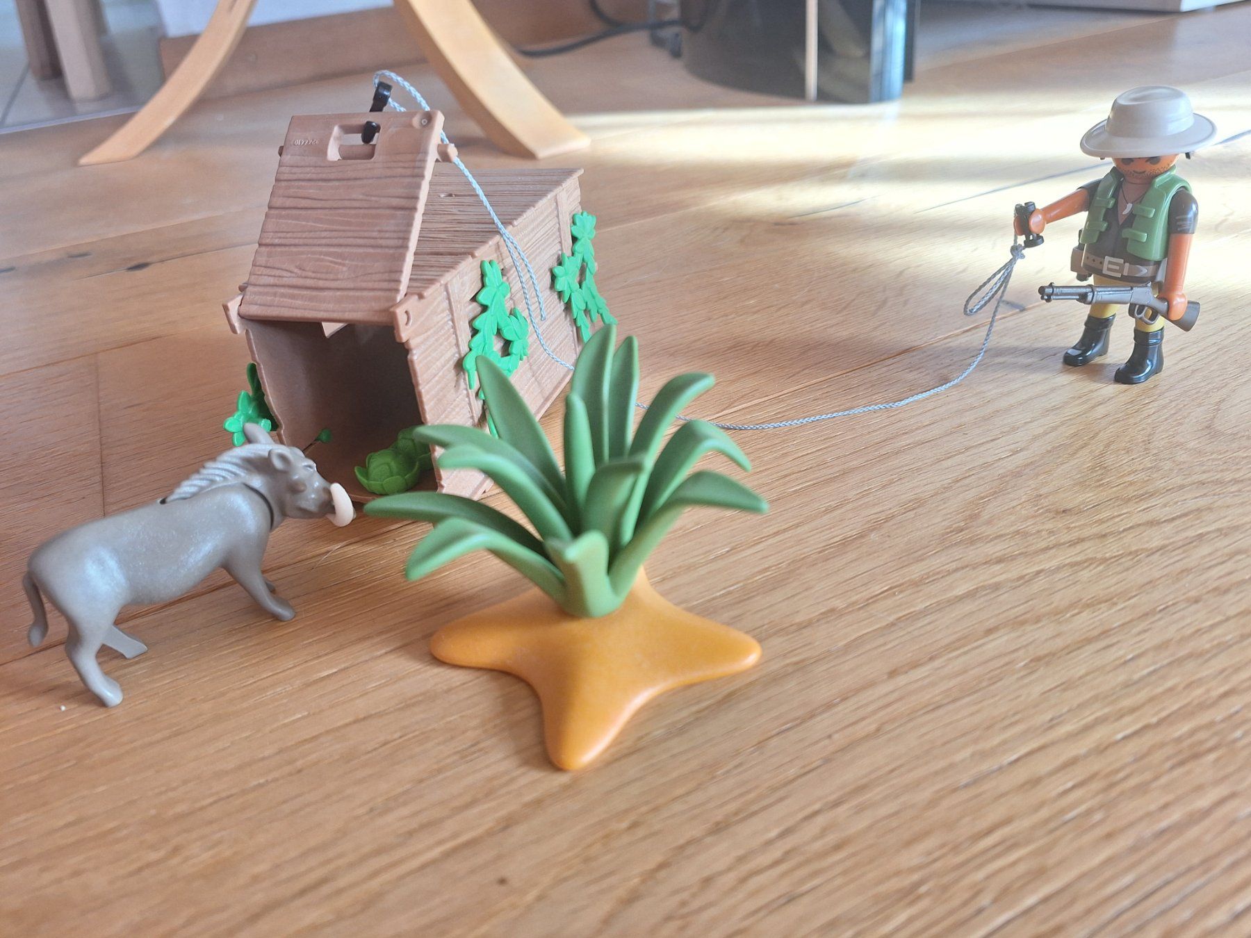 Playmobil Jouets: Playmobil Wildtierfänger – D'occasion à Niederdorf par lcz_cl5m