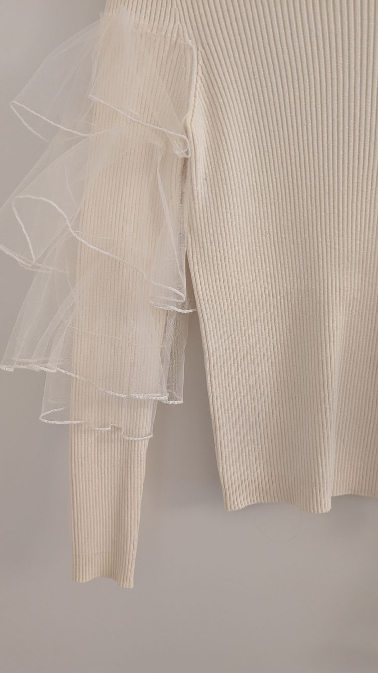 Twinset Pullover & Sweatshirts: Pull TWINSET blanc cassé avec détails en tulle – Neu (gemäss Beschreibung) aus La Conversion von deborah22 2