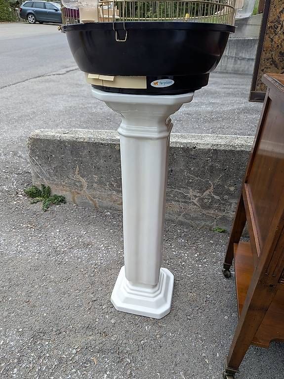 Altro in Decorazioni & Accessori: Pied de colonne décoratif  – Usato da Les Diablerets venduto da Fid01