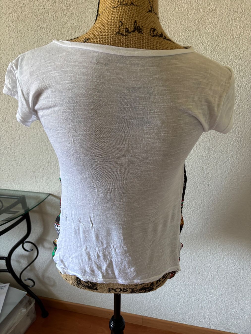 T-shirt: Designer Shirt one Size – Usato da Balsthal venduto da Uroby 4