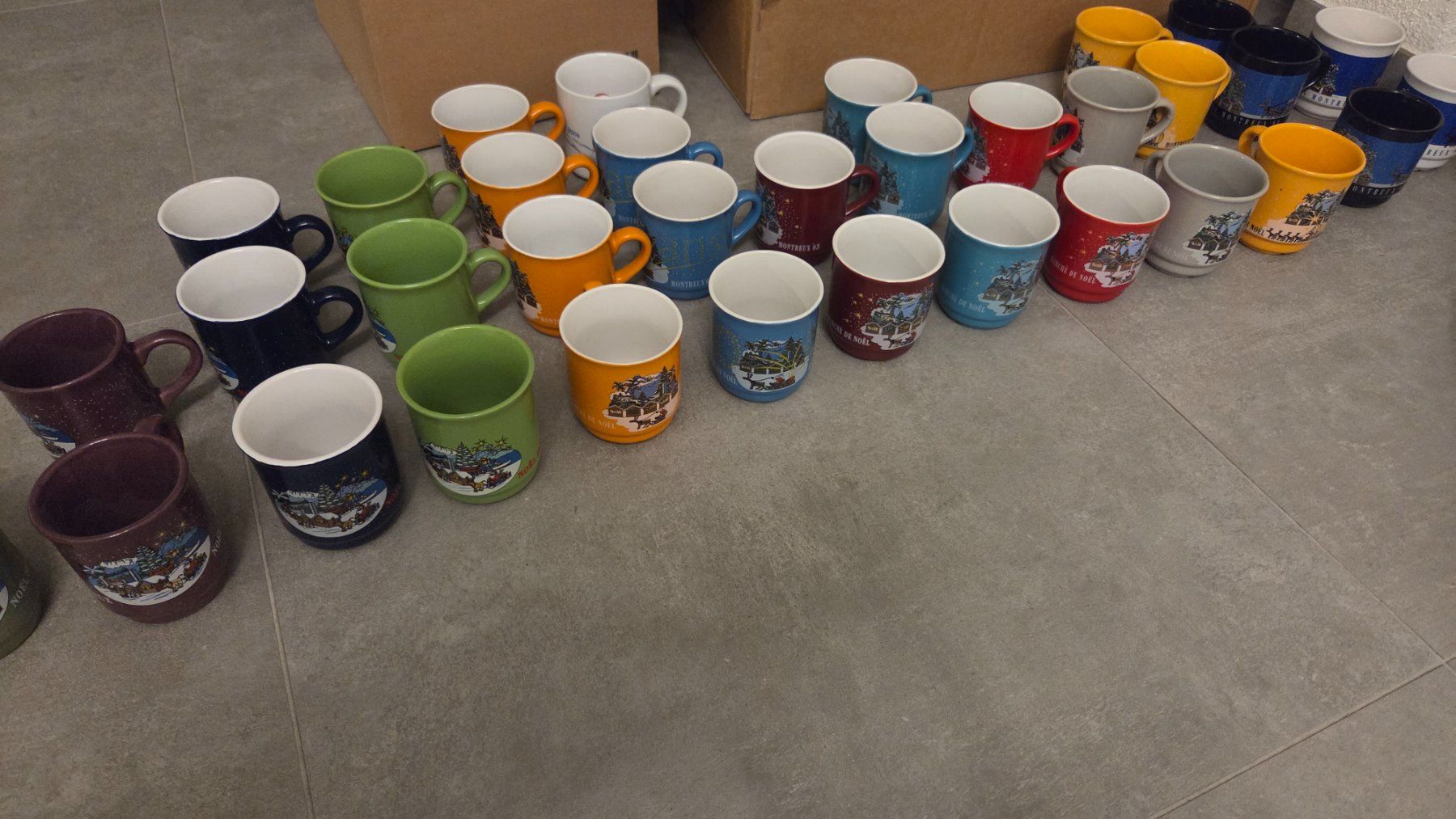 Tazze: Tasse Montreux Noël – Nuovo (secondo la descrizione) da Corseaux venduto da 4CAHUETE 2