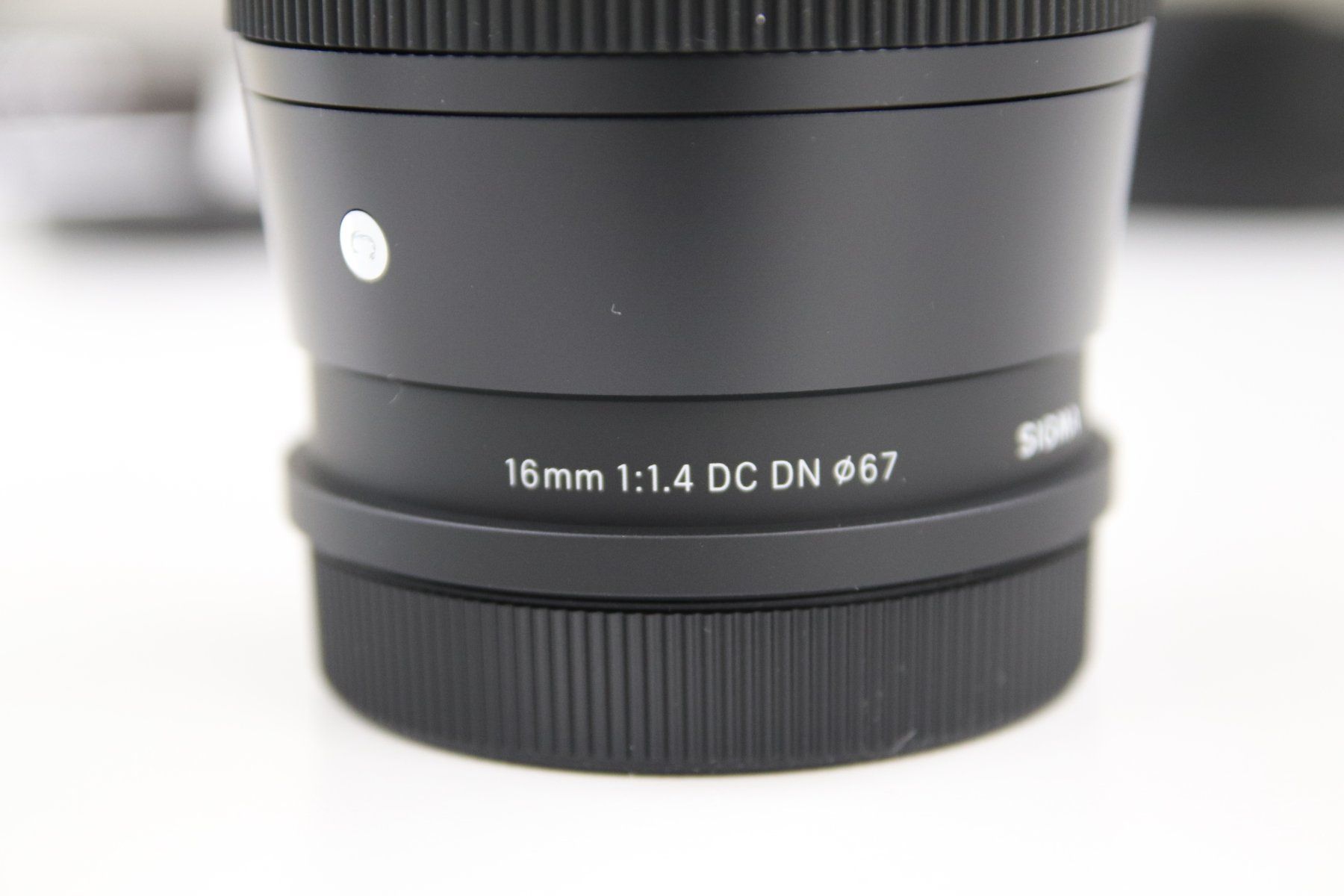 Sigma Objektive: Sigma 16mm 1.4 DC DN L-Mount / NEU – Neu und originalverpackt aus Zofingen von OWYSSAG 2