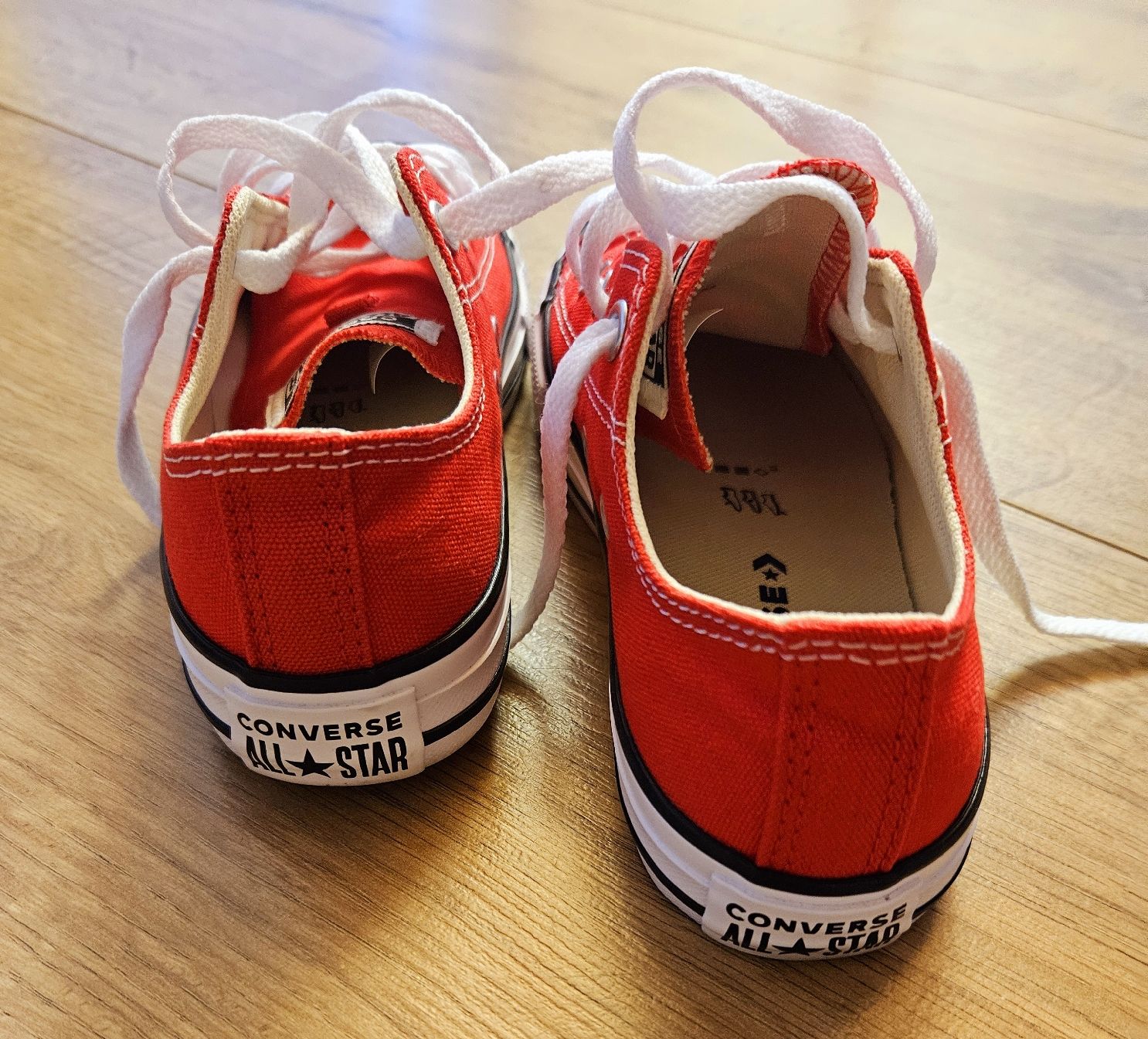 Converse Scarpe da uomo: Kinder Schuhe von Converse ALL STAR Gr. 33 – Nuovo (secondo la descrizione) da Rhäzüns venduto da inf_rcj7 1
