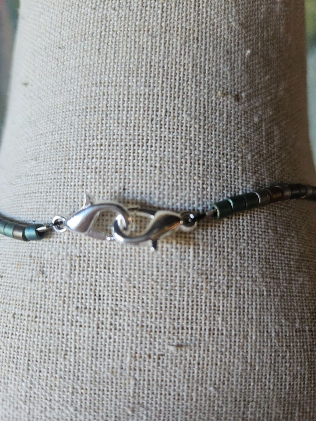Catenine: collier tête de buffle perles vertes – Nuovo e nell'imballaggio originale da Thônex venduto da lacomtessedesfees 2