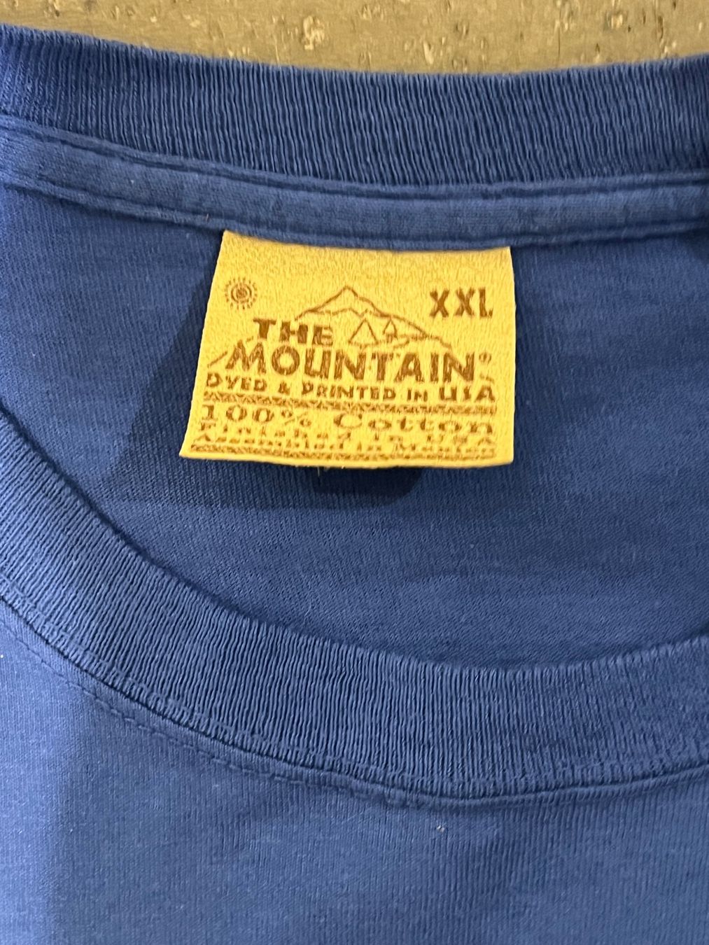 T-shirt: TShirt The Mountain Gr XXL – Usato da Basel venduto da Winniepuuh 3
