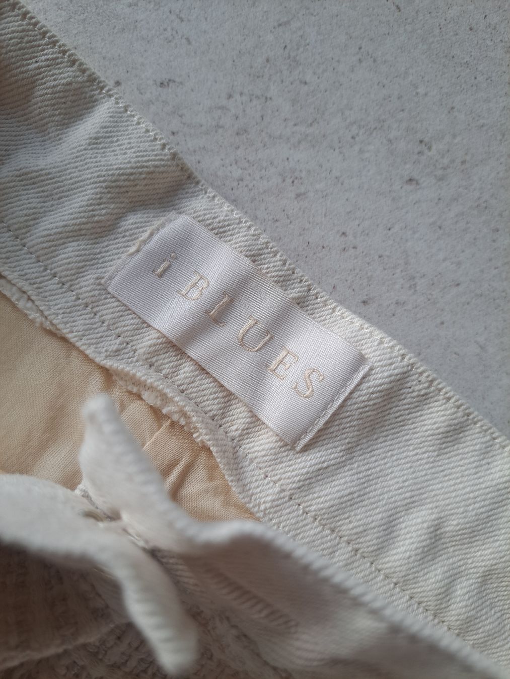 Gonne: Jube I-Blues Taille 38 – Nuovo (secondo la descrizione) da Moutier venduto da cel_9ffk 4