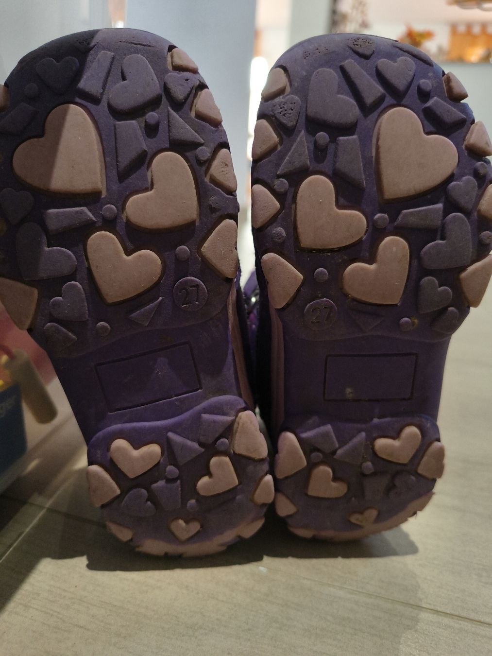 Chaussures filles: gut gebrauchte Winterstiefel Gr.27 – D'occasion à Basadingen par Perlenfee_Schweiz 2