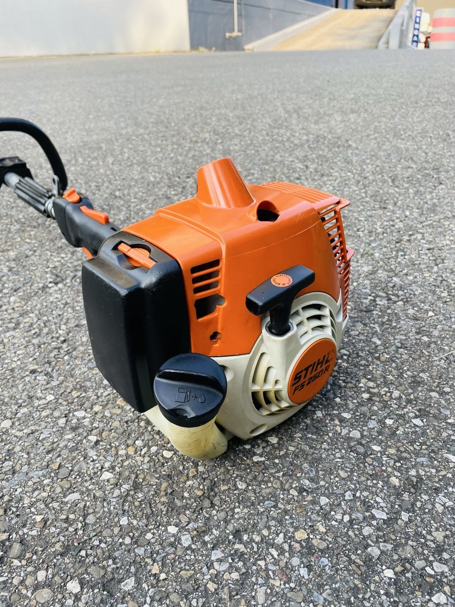 Stihl Alle Werkzeuge: Rasentrimmer Stihl FS 250 Profi – Gebraucht aus Würenlos von Shop_Shop 6