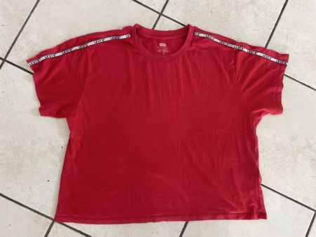 Levi's Damen  T-Shirt Rot Gr.L mit Logo-Band, Sommerlich 