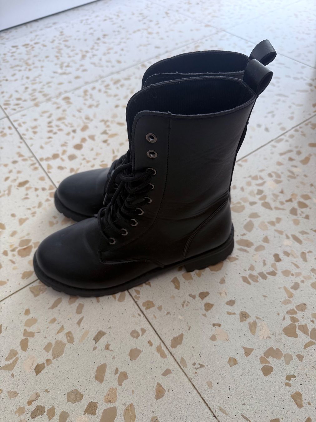H&M Scarpe da donna: Bottines – Usato da Lausanne venduto da Ana_Agelina17 1